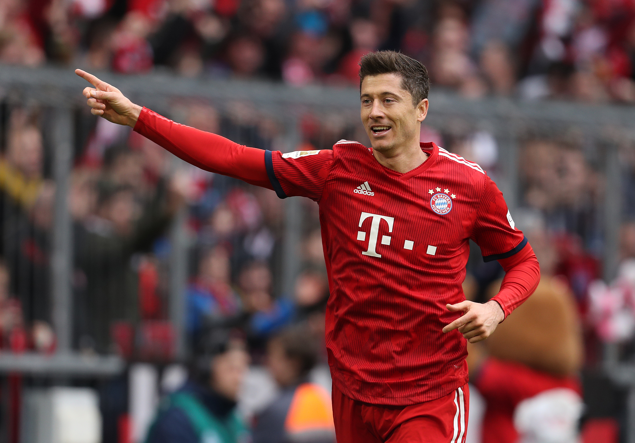 特雷杨顶薪梦碎！3年12亿续约机会紧迫，赶紧把握吧