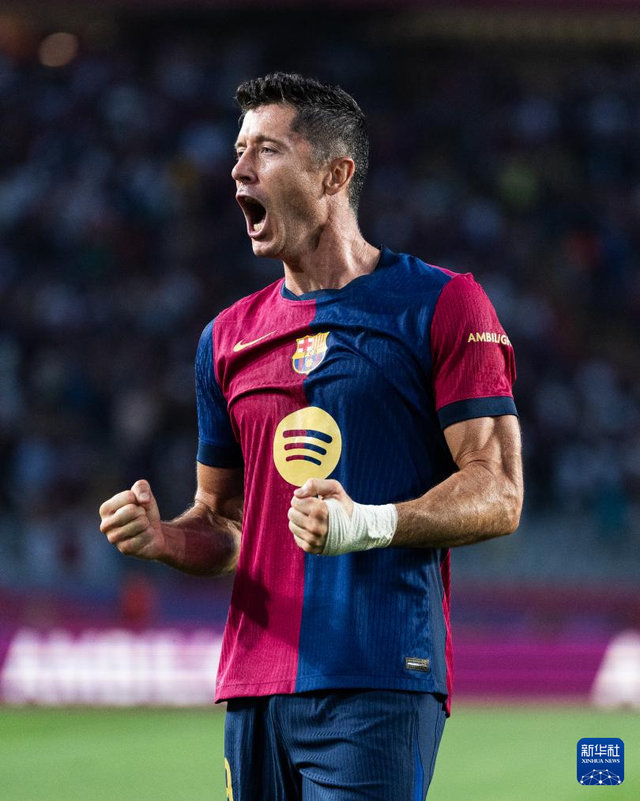 布克17+8萨尔19+15 太阳击败奇才3连胜