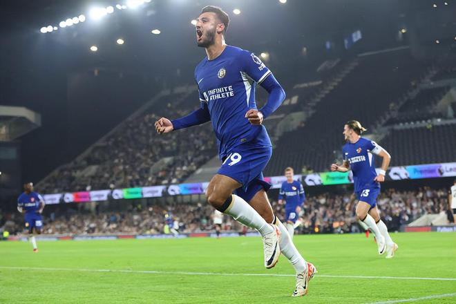 1胜3平，斯洛特是唯一前4次对阵阿尔特塔保持不败的主帅