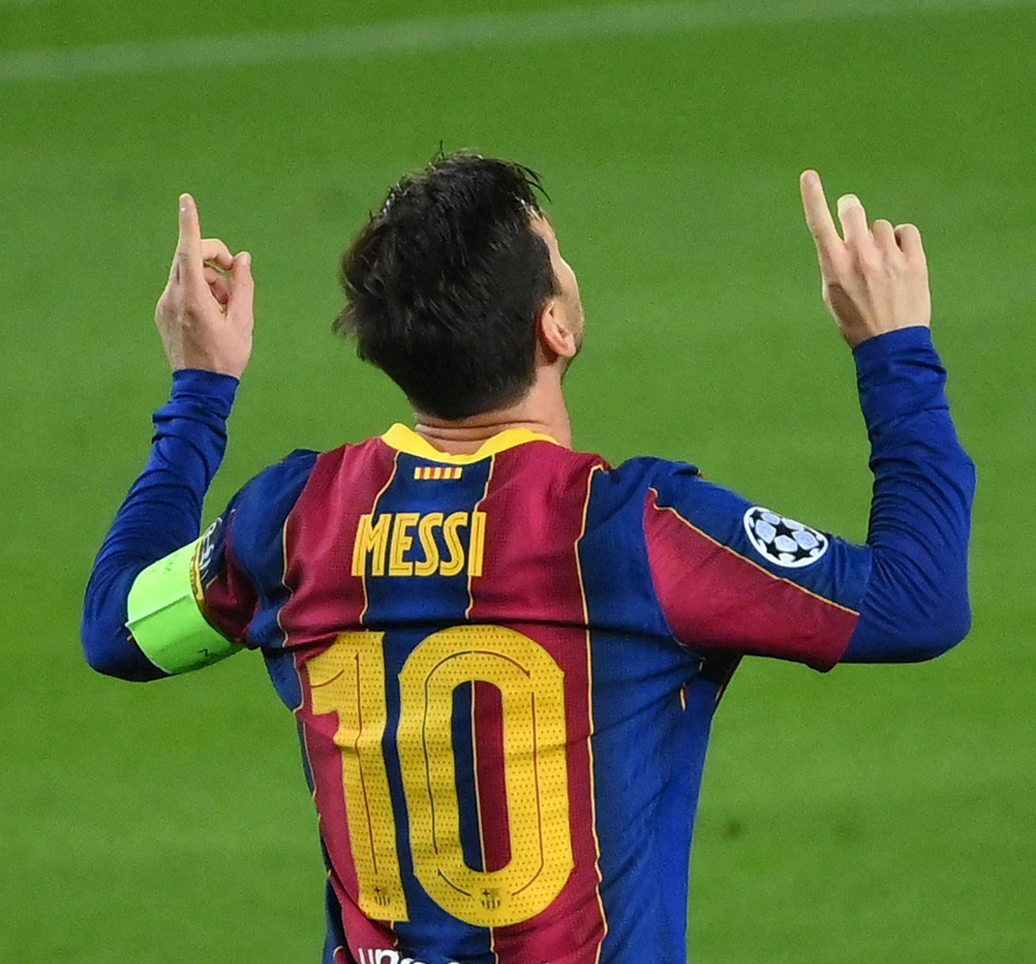 意甲媒体透露：加拉塔萨雷俱乐部与米兰的沟通一直在持续，他们的目标球员是后卫托莫里