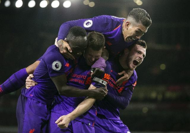 [NBA]卡鲁索手感火热 三分线外手起刀落