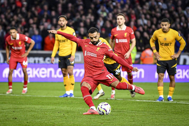 斯洛特：除了客负曼城外，我们都和对手踢得很有竞争力