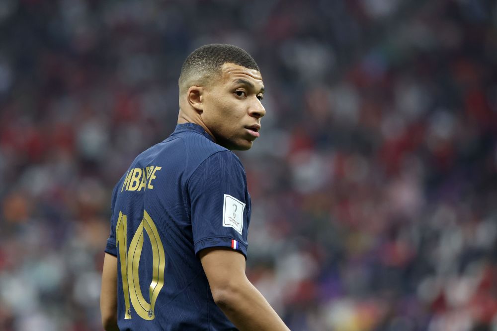 莫布利暴扣准绝杀！骑士三杀76人 恩比德33分泰森39+7三分生涯新高