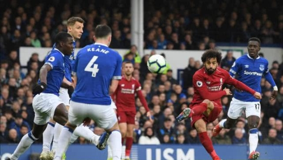 德媒：多特想外租迪朗维尔，老东家安德莱赫特被拒