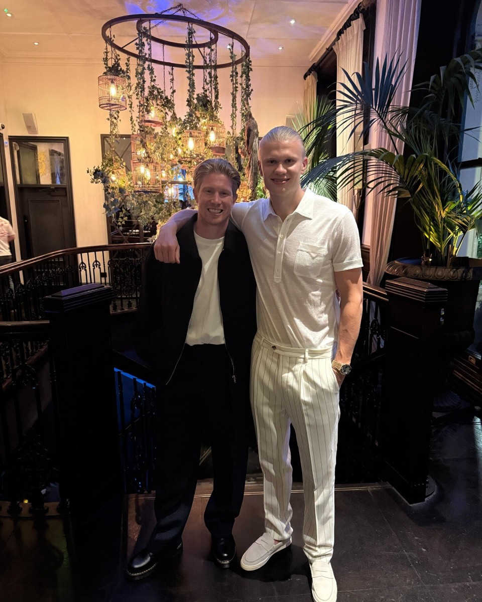 《方舟：生存飞升》新生物奥西顿现已上线